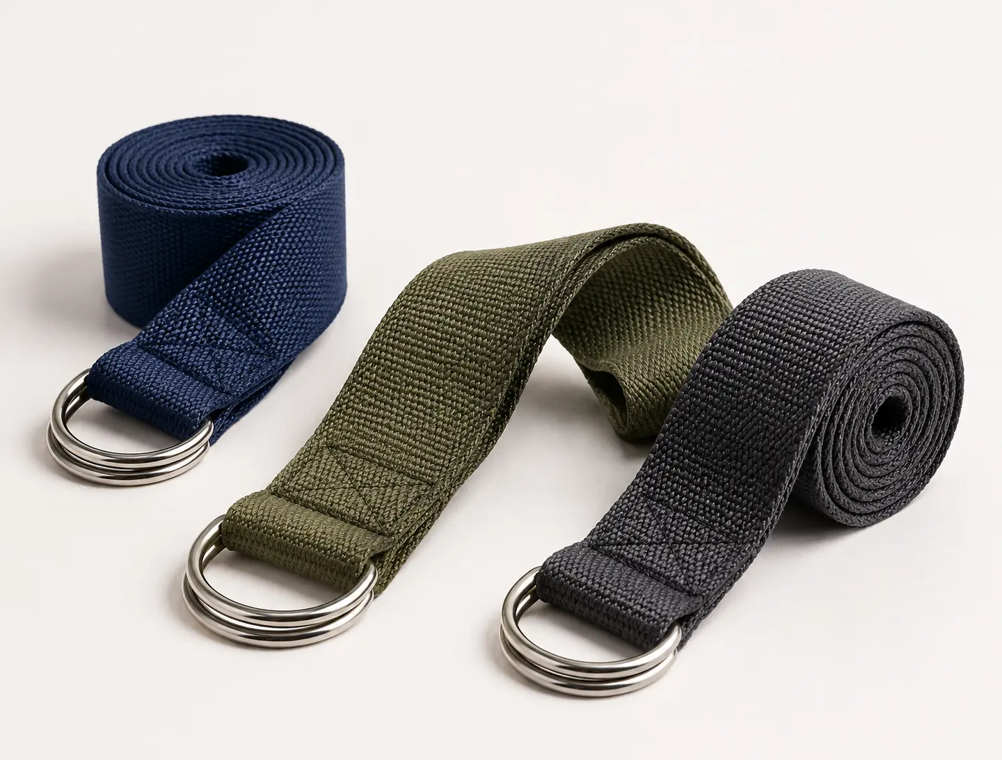 Wholesale polyester yoga straps with durable woven webbing and metal D-ring buckles